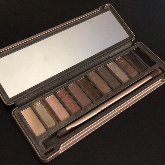 Urban Decay Other - Urban Decay Naked 2 Eyeshadow Palette